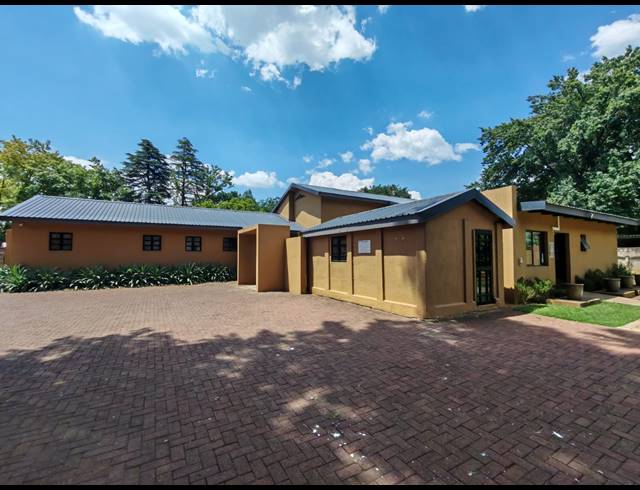 4 BEDROOM HOUSE FOR SALE IN THREE RIVERS PROPER